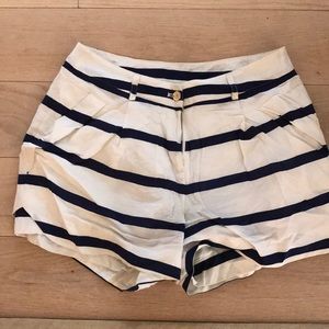 EUC Annie griffin blue/white silk shorts